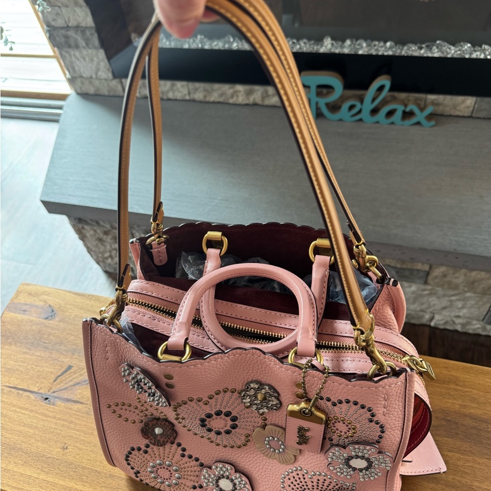 Coach 1941 Rogue 31 Rivet Pink TeaRose Glovetanned Pebbled Leather Bag, NWOT - Picture 6 of 14